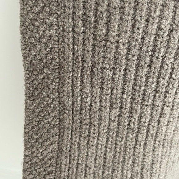 Aritzia Durandal Wool Sweater - Picture 5 of 6